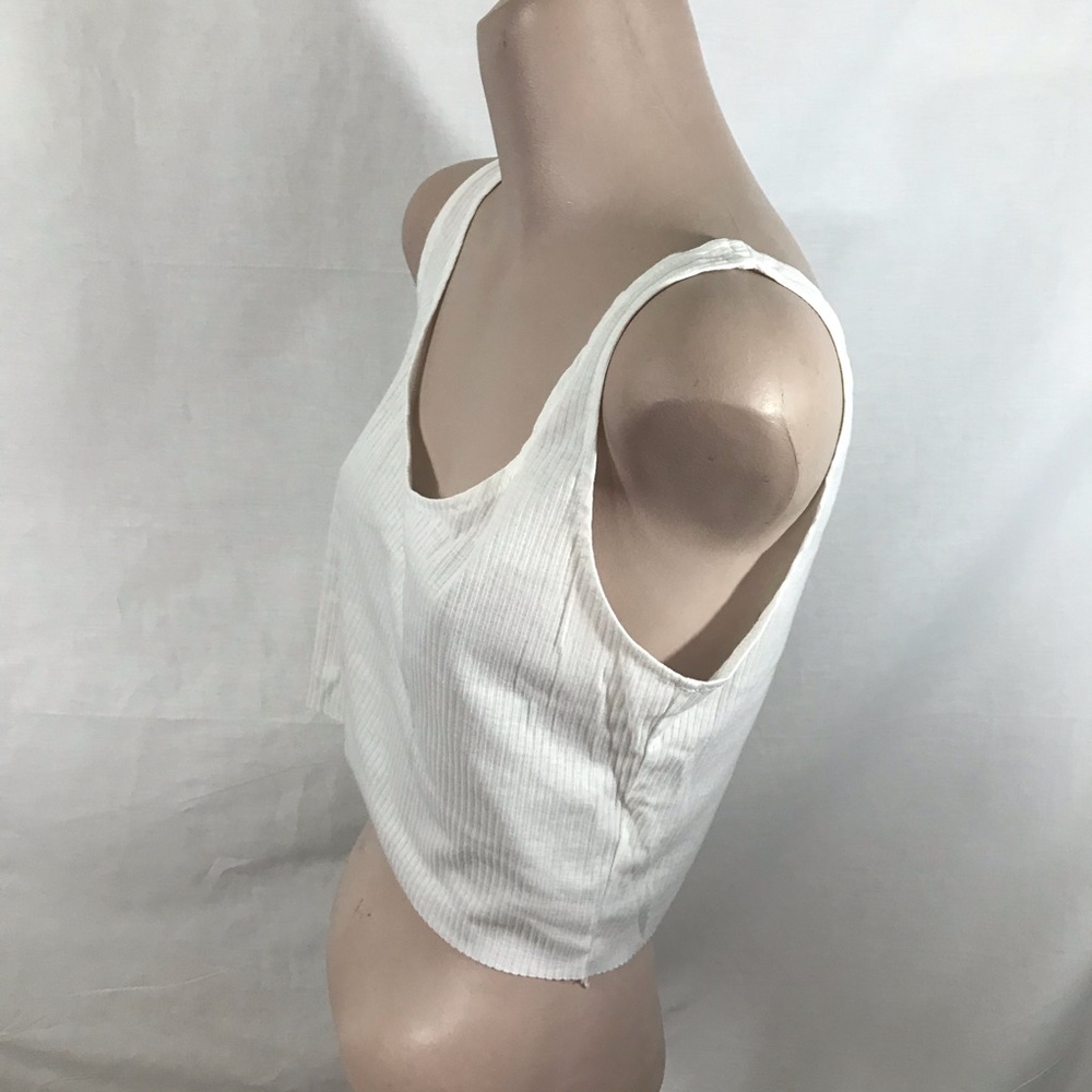 White Ribbed Crop top - Picture 2 of 7